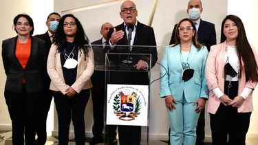 El presidente venezolano de la Asamblea Nacional, Jorge Rodríguez, habla durante una conferencia de prensa en la Ciudad de México, el sábado 25 de septiembre de 2021. Las conversaciones en México entre el gobierno de Venezuela y el gobierno de oposición del país se reanudaron el sábado.&nbsp;