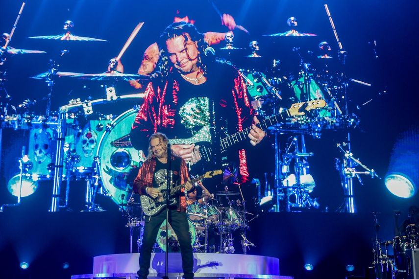 La banda Maná durante su concierto en el WiZink Center, el 3 de julio de 2024, en Madrid (España).&nbsp;