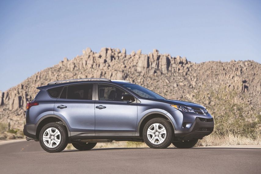 El Toyota RAV4 está propulsado por un motor de cuatro cilindros y 2.5 litros que produce 176 caballos de fuerza y 172 libras-pie de torque. (CORTESÍA)