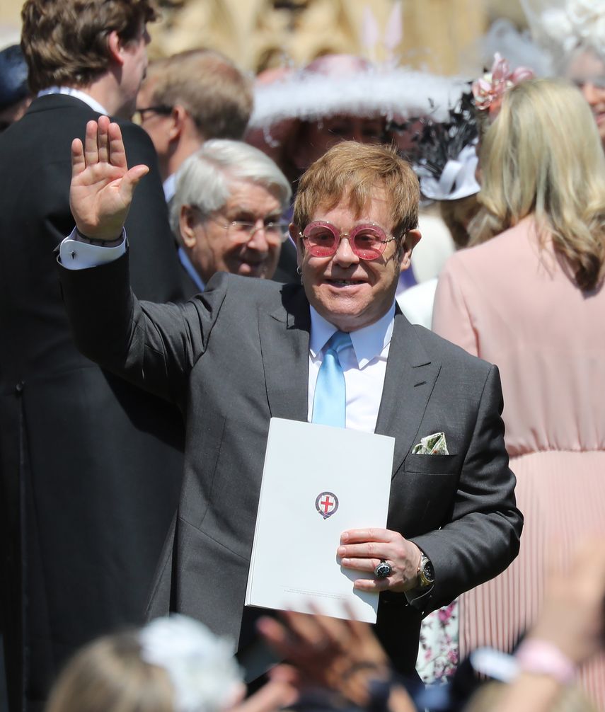 El cantante británico Elton John en la boda de Meghan y Harry.&nbsp;