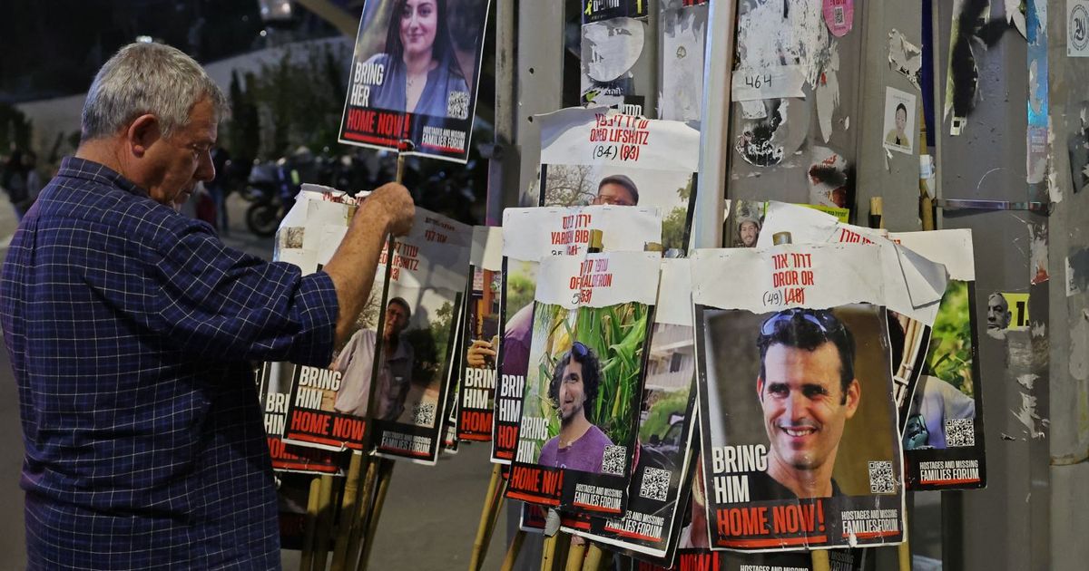Israel anuncia la recuperación de los cuerpos de dos rehenes en Gaza