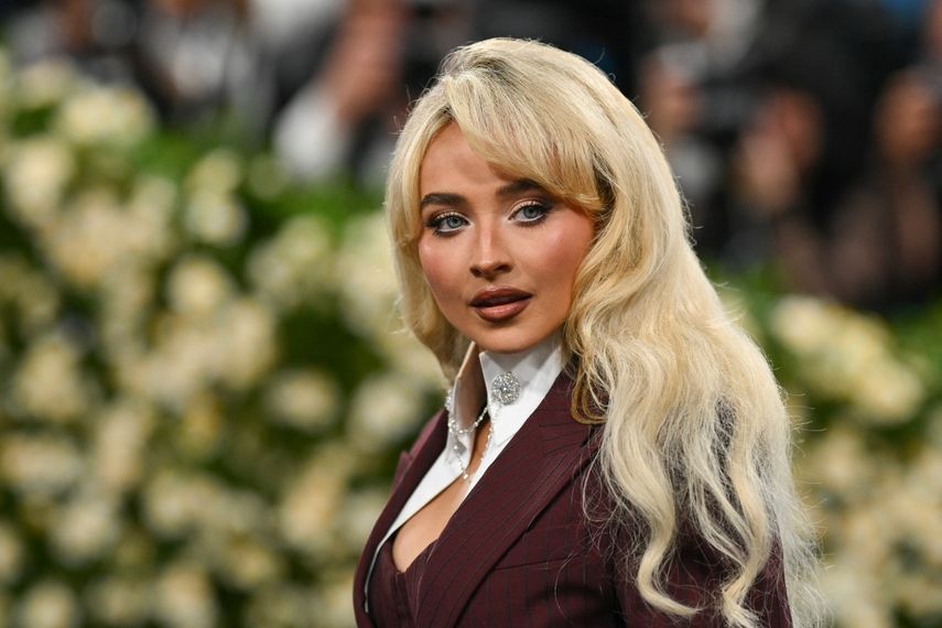 La cantante estadounidense Sabrina Carpenter llega a la Gala del Met 2025 en el Museo Metropolitano de Arte el 5 de mayo de 2025 en Nueva York.&nbsp;