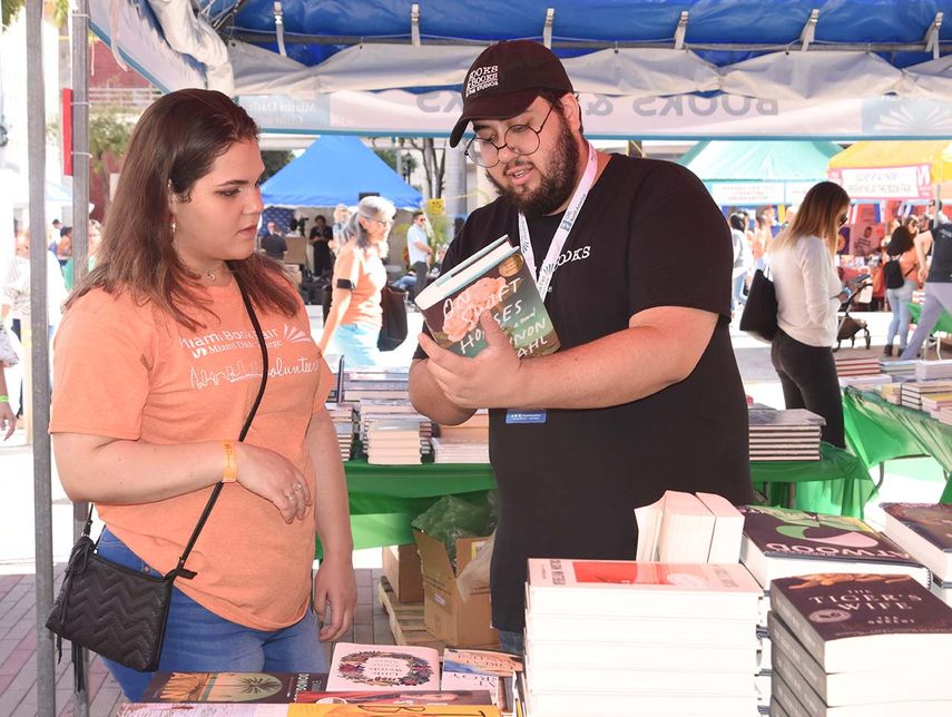 Los m&aacute;s de 9.000 mil alumnos del sistema de escuelas p&uacute;blicas del&nbsp;condado Miami-Dade&nbsp;que nos visitaron ayer tambi&eacute;n se llevaron grandes sorpresas.
