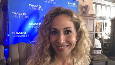 Las mujeres latinas están jugando un rol cada vez más importante en la sociedad.