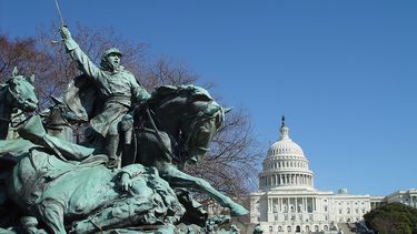 Vista parcial del conjunto monumental The Cavalry, frente al Capitolio en Washington DC.