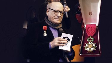 Quino en su página web se muestra hoy con el Príncipe de Asturias. (www.quino.com.ar)