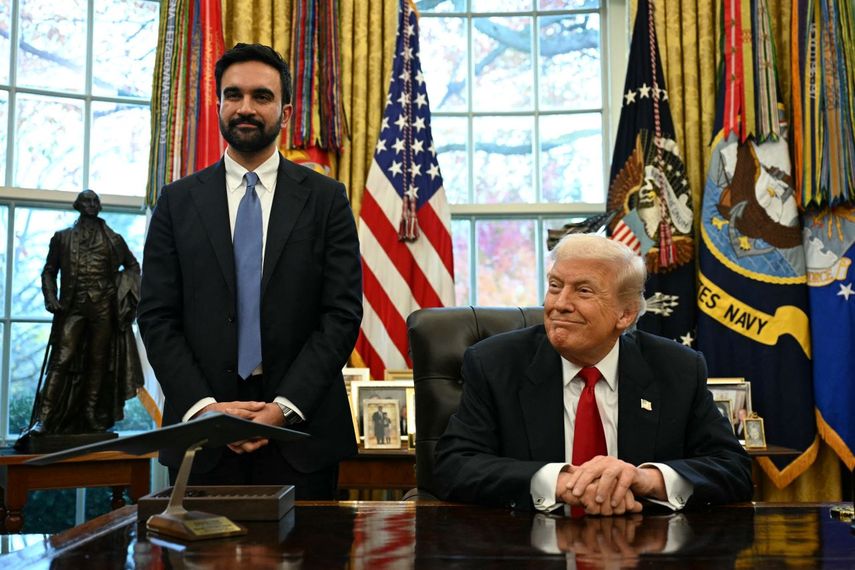 El presidente de los Estados Unidos, Donald Trump,&nbsp; se reúne con el alcalde electo de Nueva York, Zohran Mamdani, en la Oficina Oval de la Casa Blanca en Washington, D.C., el 21 de noviembre de 2025.