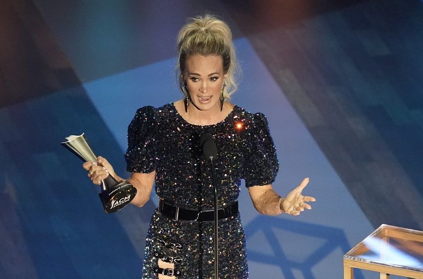 Carrie Underwood recibe el premio ACM al artista del a&ntilde;o, en un empate con Thomas Rhett, el mi&eacute;rcoles 16 de septiembre del 2020 en Nashville, Tennessee. Ambos hicieron historia al compartir los premios.&nbsp;