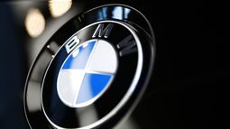 Logo del fabricante alemán de vehículos BMW.