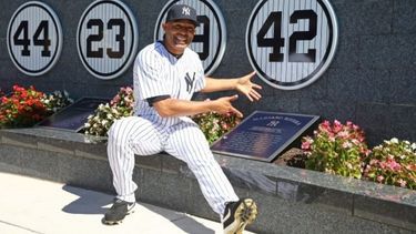 Mariano es el primer pelotero en ingresar a Cooperstwon con la totalidad de los votos y apenas el segundo panameño en hacerlo. Se une a Rod Carew.