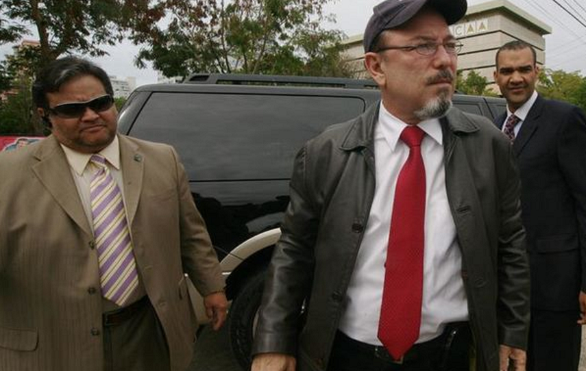 Ruben Blades entrando a los tribunales&nbsp;