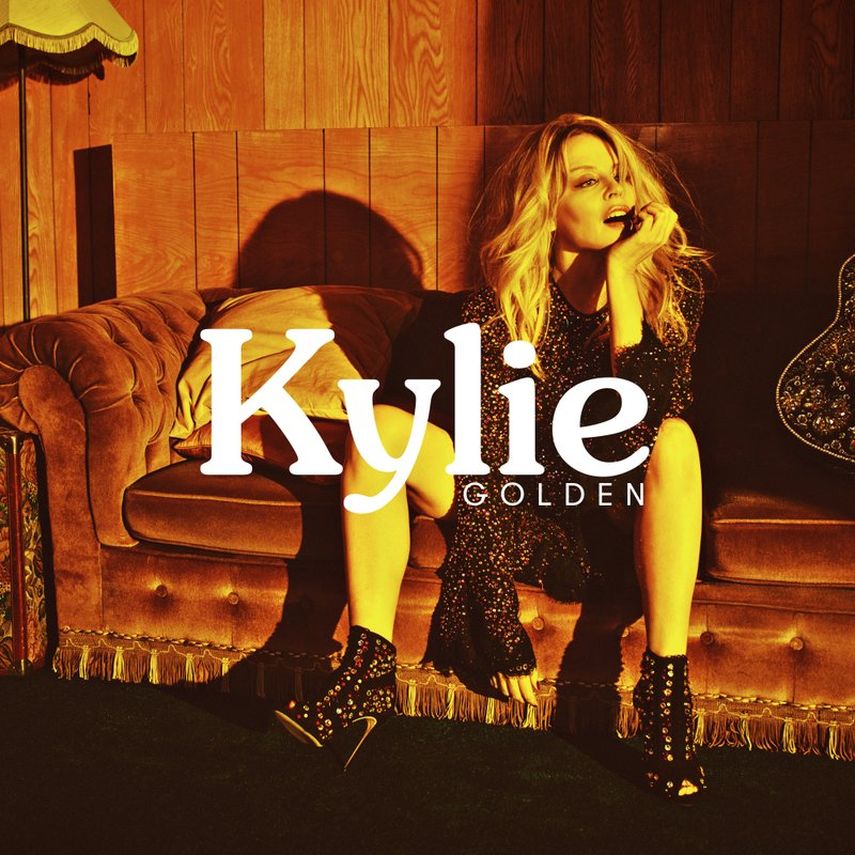 La cantante australiana Kylie Minogue manifestó en el 2005 que padecía cáncer de mama en fase temprana. Tras el diagnostico, la intérprete de Can’t Get You Out of My Head tuvo que suspender su gira mundial para someterse al debido tratamiento. Soy una paciente con cáncer y voy a ser una superviviente del cáncer, declaró Minogue, luego de posar únicamente con una sábana de seda para la cámara de Mario Testino.&nbsp;&nbsp;