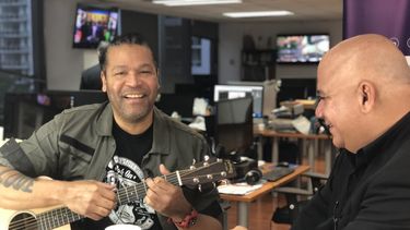 Juan Juan Almeida entrevista al músico y compositor cubano Amaury Gutiérrez.