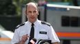 En cuanto podamos, vamos a localizar y recuperar a los seres queridos, dijo el comandante de la Met ante los periodistas congregados cerca de la torre Grenfell, de 24 plantas y en la que vivían entre 400 y 600 personas, muchas de ellas de pocos recursos.