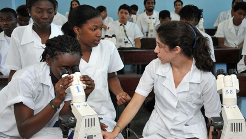 Estudiantes extranjeros de Medicina. 