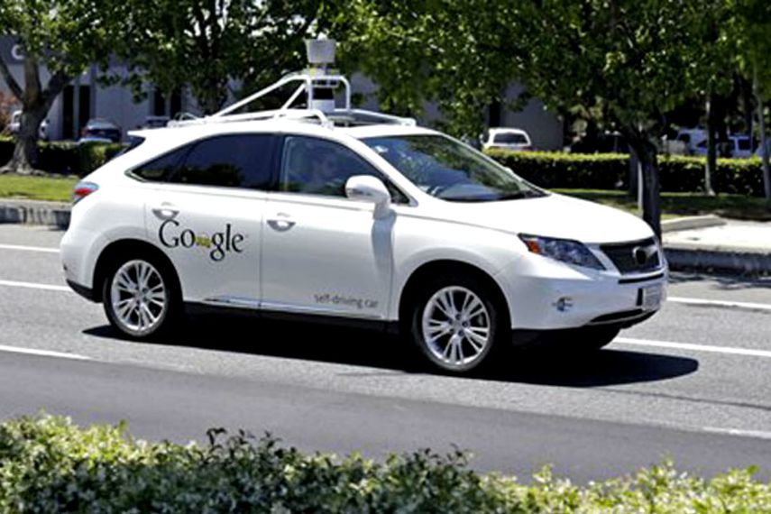 En total los coches sin conductor de Google se vieron involucrados hasta ahora en 14 accidentes de tráfico desde que comenzó el proyecto, en 2009 (CORTESÍA)