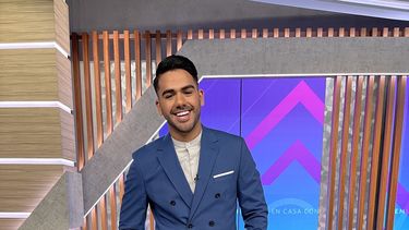 El presentador boricua Carlos Adyan.&nbsp; &nbsp;