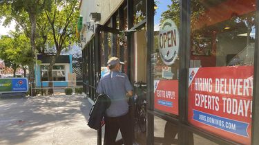 Empleo disponible... se necesitan repartidores, en Miami, Florida.