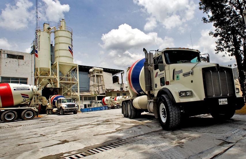 Cemex confirmó las declaraciones de su ejecutivo pero agregó que hasta la fecha no cuentan con detalles técnicos de la obra y que nadie los ha buscado para participar en la misma.