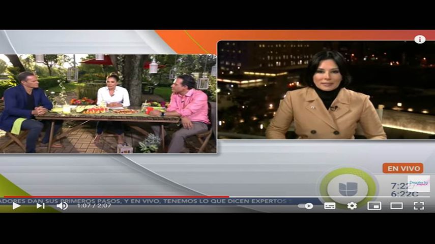 Karla Martínez recuerda a la fallecida periodista Edna Schmidt.