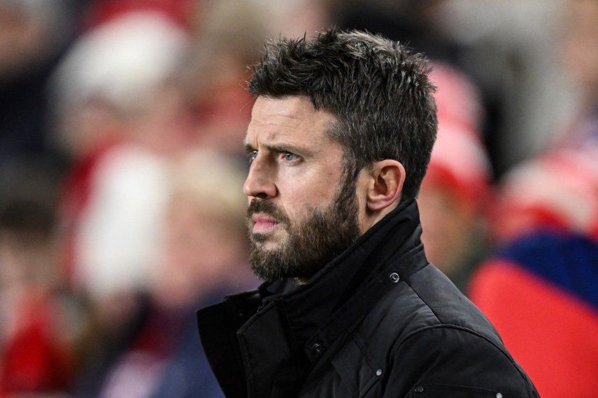 El entrenador inglés del Middlesbrough, Michael Carrick, reacciona durante el partido de ida de las semifinales de la Copa de la Liga inglesa entre el Middlesbrough y el Chelsea en el Riverside Stadium en Middlesbrough, noreste de Inglaterra, el 9 de enero de 2024. Ahora es el nuevo entrenador del Manchester United&nbsp;
