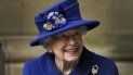 En esta foto de archivo tomada el 12 de octubre de 2021, la reina Isabel II de Gran Bretaña sonríe mientras se marcha después de asistir a un servicio de Acción de Gracias para conmemorar el Centenario de la Legión Real Británica en la Abadía de Westminster en Londres. En esta foto de archivo tomada el 12 de octubre de 2021, la reina Isabel II de Gran Bretaña sonríe mientras se marcha después de asistir a un servicio de Acción de Gracias para conmemorar el Centenario de la Legión Real Británica en la Abadía de Westminster en Londres.