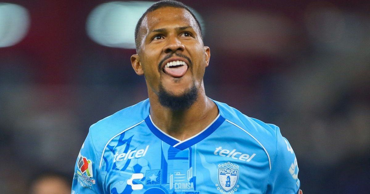 Venezolano Salomón Rondón comanda al Pachuca en triunfo sobre el América