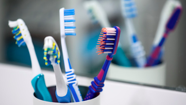 Tras un resfriado hay que cambiar el cepillo de dientes