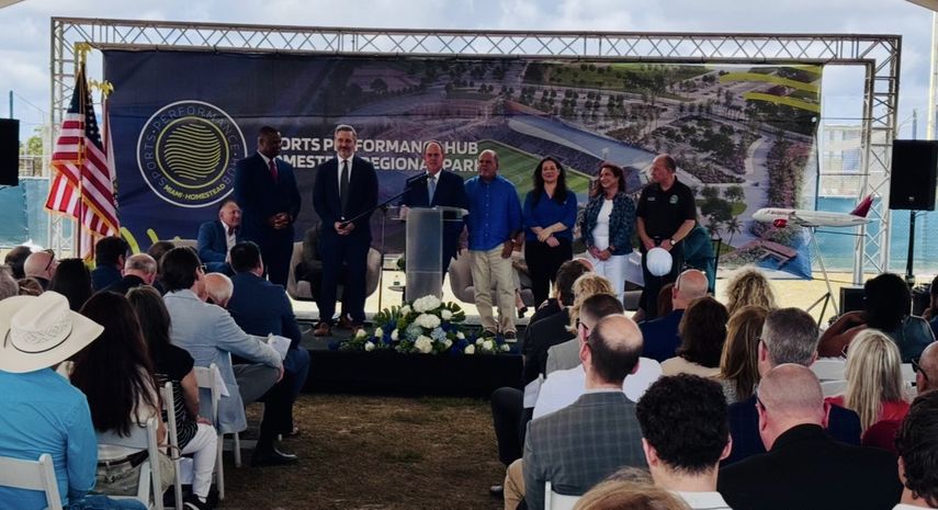 Los impulsores del Sports Performance Hub proyectan que el complejo impulsará el turismo deportivo y la economía local.
