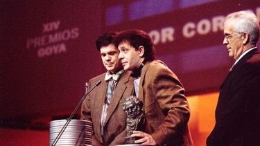 Los hermanos Lagares recibiendo el Premio Goya al Mejor cortometraje de animación en el 2000.
