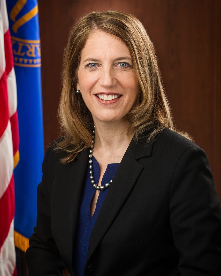 Sylvia Burwell, secretaria del Departamento de Salud (Wikipedia)