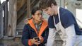 Los actores Leah Lewis y Daniel Diemer en una escena de la pel&iacute;cula de Netflix ganadora del m&aacute;ximo premio en el Festival de Cine de Tribeca, The Half of It.