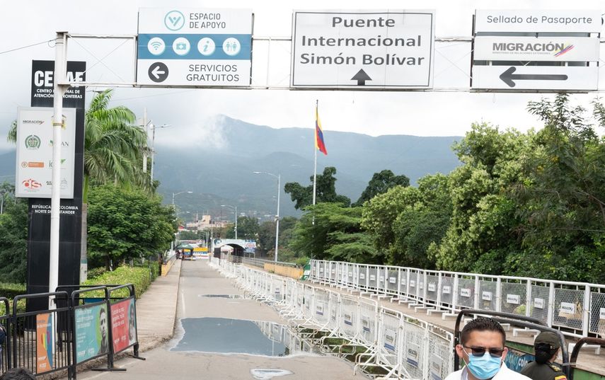 Colombia descarta reabrir paso fronterizo con Venezuela
