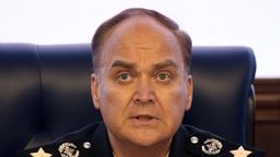 &nbsp;Fotografía de archivo con fecha del 7 de octubre del 2016 y publicada de nuevo hoy, 21 de agosto del 2017, que muestra al entonces viceministro de defensa ruso, Anatoly Antonov, durante una rueda de prensa en Moscú (Rusia). &nbsp;Antonov, representante de la línea más dura del gobierno del presidente Vládimir Putin, y sujeto a sanciones en la Unión Europea por su papel en la crisis de Ucrania, será el nuevo embajador ruso en Estados Unidos. &nbsp;
