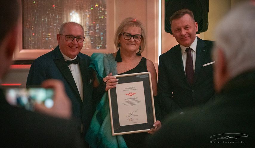 Peter Pachacz, Vice-President of SPATA, Honorata Pierwola, President of SPATA, and Rafal Szmytke, President of the Polish Tourism Organisation.