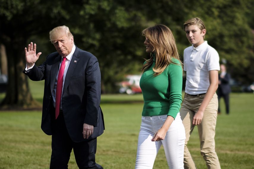 Donald&nbsp;Trump retornó a Washington este domingo tras pasar un fin de semana en su residencia de Mar-a-Lago, en el sur de Florida.