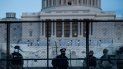 La Guardia Nacional de Estados Unidos desplegará 6.000 efectivos en Washington D.C. durante el fin de semana y cercará con una valla el Capitolio. La Guardia Nacional de Estados Unidos desplegará 6.000 efectivos en Washington D.C. durante el fin de semana y cercará con una valla el Capitolio.