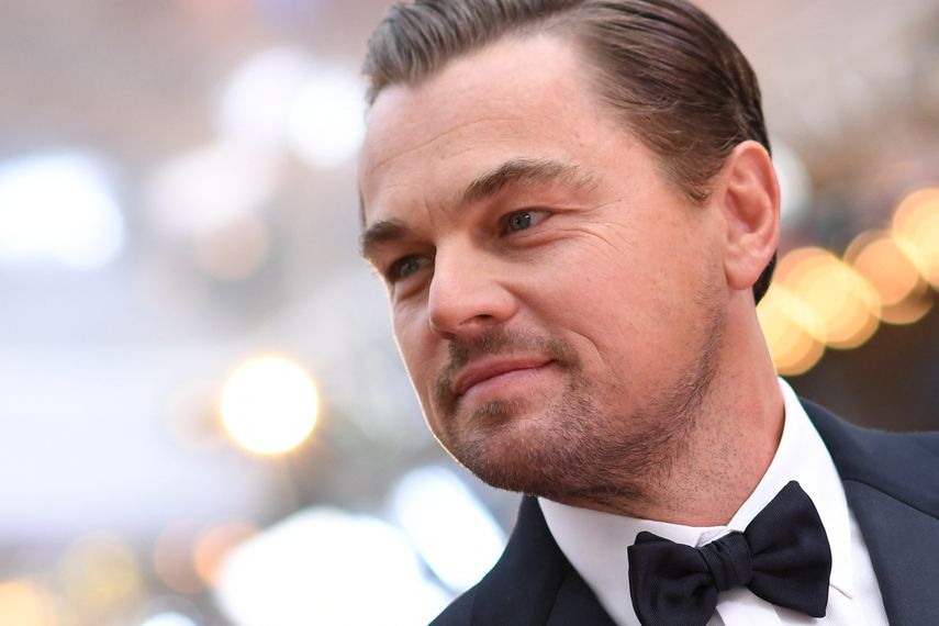 En esta foto de archivo, el actor estadounidense Leonardo DiCaprio llega para los 92 entrega de los Óscar en el Dolby Theatre en Hollywood, California, el 9 de febrero de 2020.&nbsp;