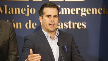 El gobernador de Puerto Rico, Ricardo Rosselló, convirtió en ley varios proyectos, entre ellos, incluir un intérprete de lenguaje de señas en cuñas del Gobierno.