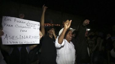 Las manifestaciones derivadas del presunto fraude, algunas con actos de vandalismo, han dejado cerca de una veintena de muertos