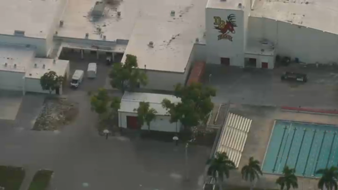 Una de las escuelas cerradas por las autoridades de Broward.&nbsp;
