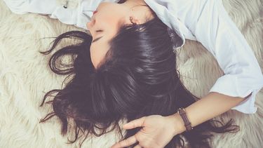 Mujeres que han sido abandonadas por sus padres, o tienen mala imagen de los hombres en general, tienden a tener problemas para confiar y establecer relaciones de intimidad afectiva.&nbsp;