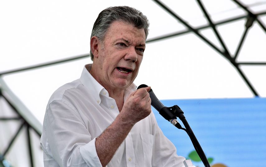 Santos manifestó su esperanza de poder vivir totalmente en paz, en un país que tiene todo por delante.