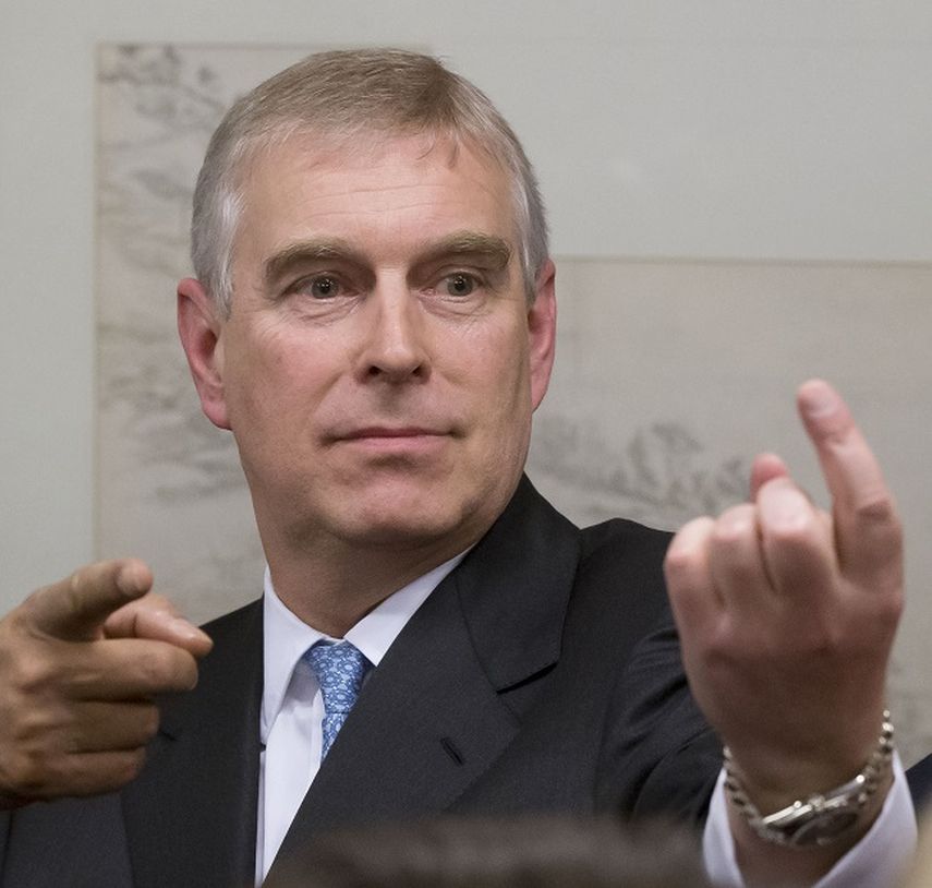El príncipe Andrés, durante una conferencia en Davos, Suiza. (AP)