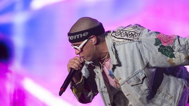 El reguetonero boricua Bad Bunny durante el Festival Presidente, en Santo Domingo, República Dominicana.