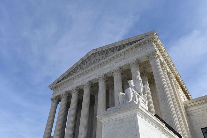 Vista parcial de la fachada de la Corte Suprema de Estados Unidos, en Washington DC&nbsp;