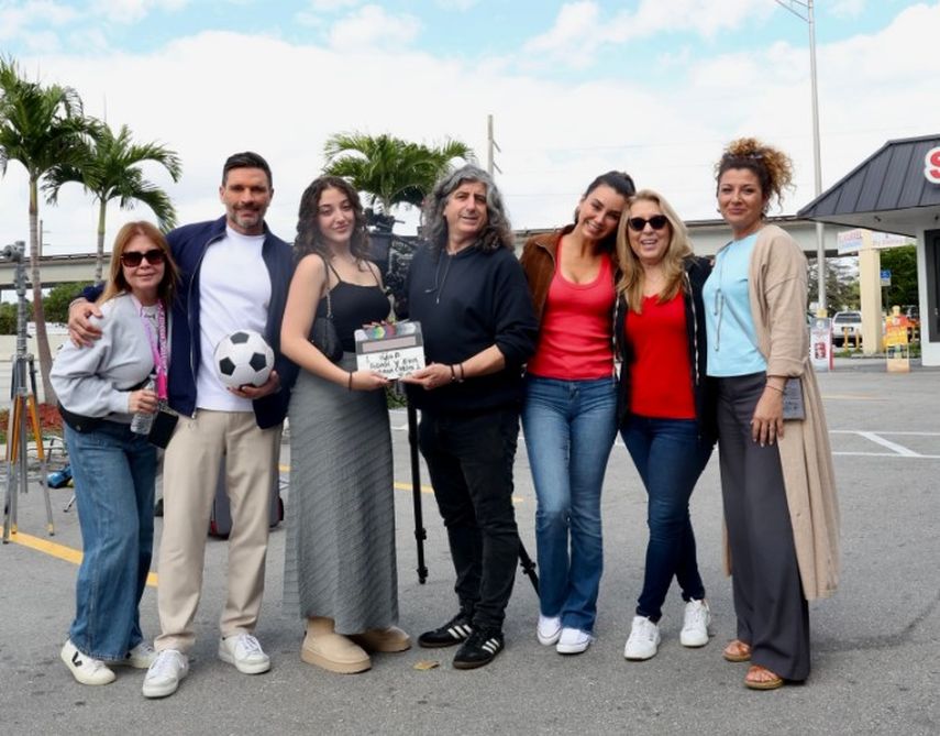 Irasema Otero (socia Vilaplana Films), Julian Gil (actor y protagonista de 