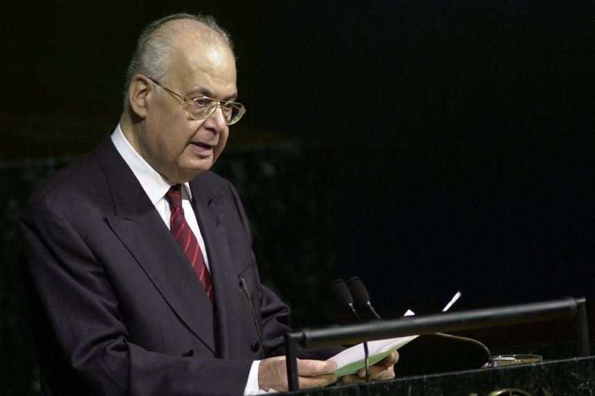 El primer ministro libanés Salim El-Hoss en la 55ª Asamblea General de las Naciones Unidas en Nueva York el 14 de septiembre de 2000.&nbsp;