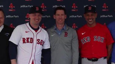Presentación oficial de Alex Bregman como nuevo jugador de los Medias Rojas de Boston