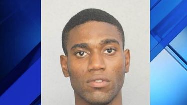 Nathaniel M. Petgrave, de 22 años de edad, uso un arma de fuego en dos ocasiones entre el 20 y el 21 de octubre de este año.